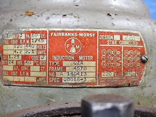 Bridgeport, Vertical Mill, w/DRO & Lamp, 9" x 42" Table, 220/440 V - Image 7