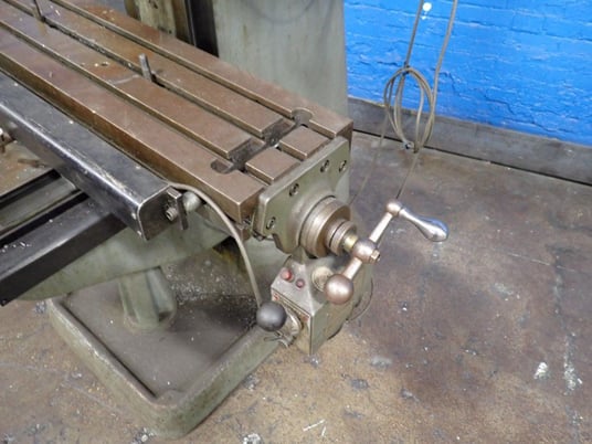 Bridgeport, Vertical Mill, w/DRO & Lamp, 9" x 42" Table, 220/440 V - Image 10