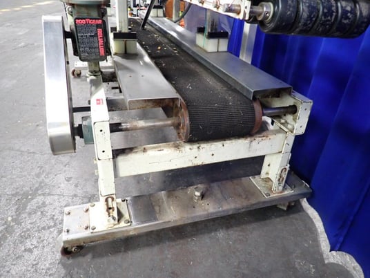 Hartness International #TG530, Case Erector, 96" x 10" capacity - Image 9