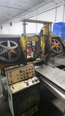 15" x 17" W.F. Wells #F-15, automatic horizontal band saw, 1" x0.35" x 14'-5" blade, 75-300 FPM, bar feed - Image 7