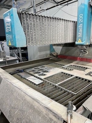 Flow #Mach-200-1313-Pivot, 5-Axis CNC waterjet, open gantry, 3-sided access for loading, 2019 - Image 3