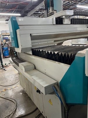 Flow #Mach-200-1313-Pivot, 5-Axis CNC waterjet, open gantry, 3-sided access for loading, 2019 - Image 5