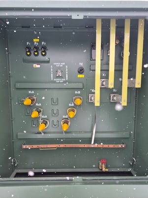 2500 KVA 24940 Delta Primary, 600Y Secondary, Daelim, Station - Image 2