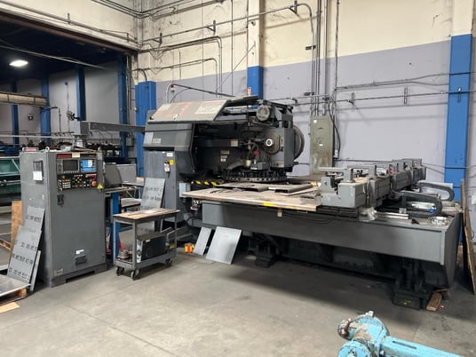 33 Ton, Strippit #FC-1250S/30, CNC Turret Punch, GE Fanuc Series O-P, 50" x 80" workpiece, 33 pos turret - Image 3