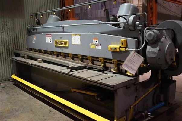 1/4" x 12' Cincinnati #1812, 60 SPM, 10 HP, 40" manual Back Gauge, 18" gap, 12' squaring arm - Image 3