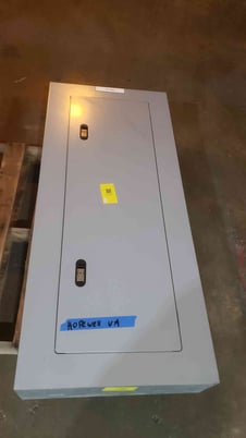 250 Amp. Siemens P3 #P3F56ML250ABS, Panelboard, HEB3B125/HEB3B020 Breakers, 3 Phase, 480 Volts - Image 2