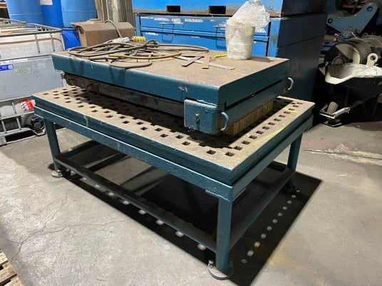 3' x 6' Acorn welding table, 30" height - Image 1