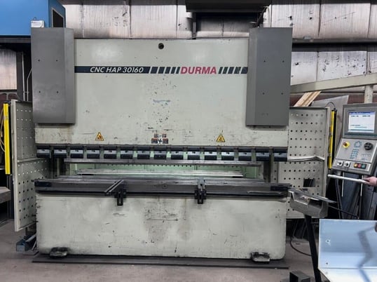 176 Ton, Durma #CNC-HAP-30160, press brake, 10' overall, 100" between housing, 7.87" stroke, Delem Control - Image 2