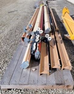 0.5 Ton, Demag, jib crane, 23.5' span, 30' runway, 8.5' under hook, 6 post, Harrington hoist, 2012 - Image 2