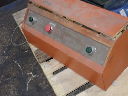 Branson #2000iw, Ultrasonic Welder, 2.3 kW, 14 Amps, 200-240 V. - Image 4