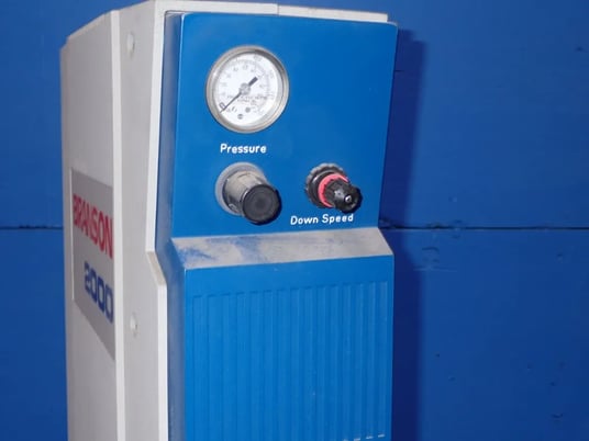 Branson #2000iw, Ultrasonic Welder, 2.3 kW, 14 Amps, 200-240 V. - Image 9