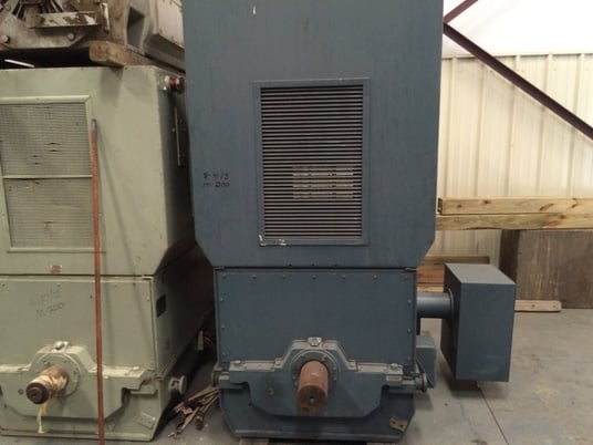 1750 HP 1186 RPM Siemens, Frame 6811, weather protected enclosure type 2, new unused, 2300/4000 Volts - Image 2