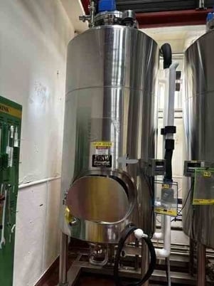 100 gallon JW Northwest, Stainless Steel Yeast Brinks Tank, skid mounted, (4 available) - Image 1