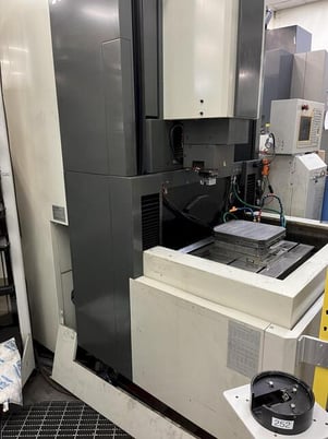 Mitsubishi #EA12V, CNC ram type Electrical Discharge Machine sinker, 2004 - Image 3