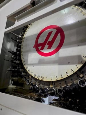 Haas #UMC-1000, 5-axis CNC horizontal machining center, 10 pallet pool, 2022 - Image 7