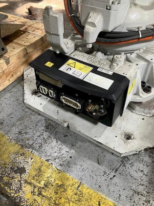 ABB, 4600-60/2.05, industrial robot automation cell, 2020 - Image 10