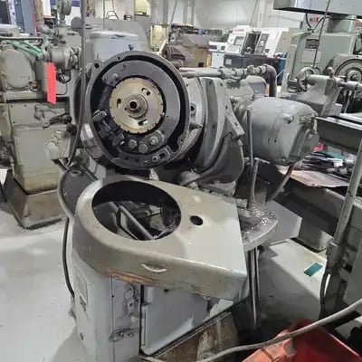 Gleason #3, Straight Bevel Gear Generator, 4.5" pitch diameter, 2.25" cone dist., 10 DP, change gears & - Image 8