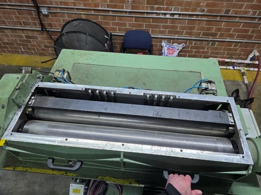 18" x 36" Rapid #CW1836, Pull Roll Granulator, 75 HP, 5 Fly Knife Open Rotor, Direct Drive Pull Rolls - Image 4