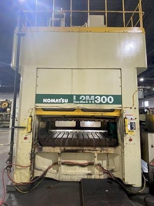 330 Ton, Komatsu #L2M300-3BM, straight side double crank stamping press, 4.9" stroke, 21.65" die height - Image 3