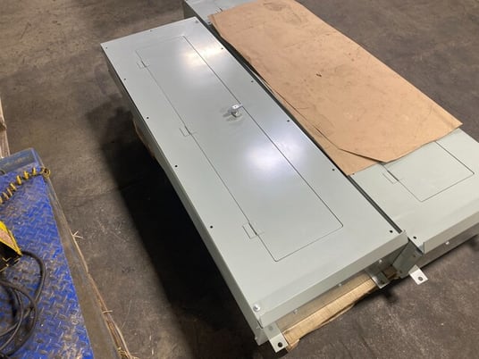 Eaton #GWPBQ2060PR, Lockable Electrical Enclosure, Nema Type 3R, 60" x 20" x 6.75" - Image 4