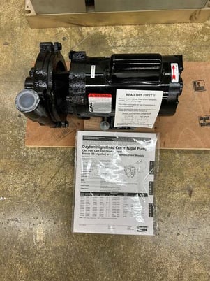 Dayton Centrifugal Pump 2ZXL7 1-1/4 in NPT Inlet, 1 in NPT Discharge 82 ft Max Head - Image 1