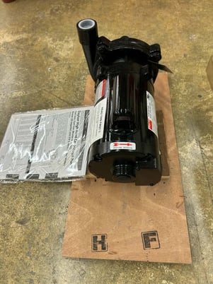 Dayton Centrifugal Pump 2ZXL7 1-1/4 in NPT Inlet, 1 in NPT Discharge 82 ft Max Head - Image 3