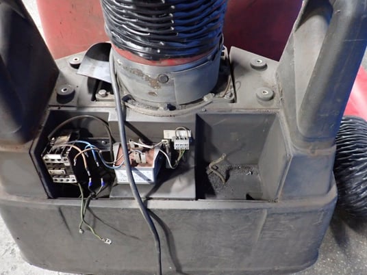 0.75 KW Lincoln Electric #Mobiflex-200-M, Fume Extractor - Image 4