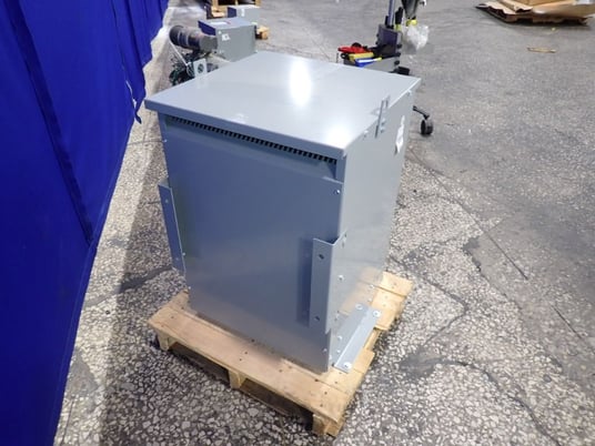 30 KVA, 460 Delta Primary, 208 Delta Secondary Rex #BC30H1-B/Z3, Transformer, 3ph, Type 3R - Image 7
