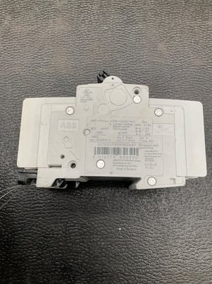 ABB #SU203M-K20A, 3-Pole Miniature Circuit Breaker - Image 2
