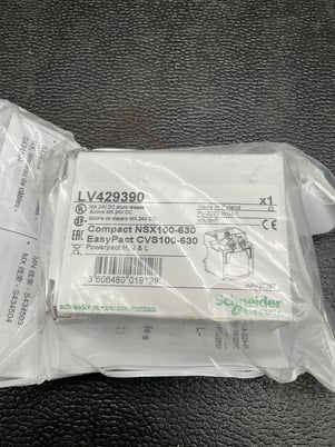 Schneider Electric #LV429390, SHUNT TRIP RELEASE 24VDC, NEW - Image 1