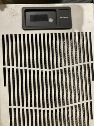 Hoffman #N170116G010, Allis-Chalmers ool Enclosure AC 1025 BTU 115V - Image 1