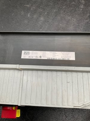 1.5HP Lenze #ESV112N04TMC, SMVECTOR VFD 1.5HP 480V NEMA 4X - Image 3