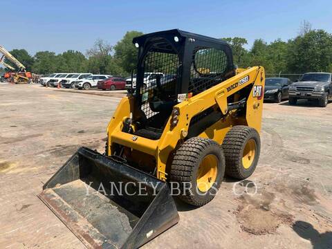 Cat 226D3, Skid Steer Loader, 168 hours, S/N: EK503101, 2024 - Image 1
