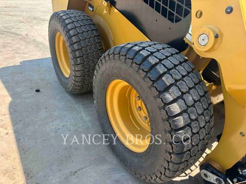 Cat 226D3, Skid Steer Loader, 168 hours, S/N: EK503101, 2024 - Image 8
