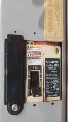 400 Amps, Siemens #SB3, Switchboard, 480 Volts, 3 Phase 3 Wire, 65kA, w/ (7) HEB Breakers - Image 8