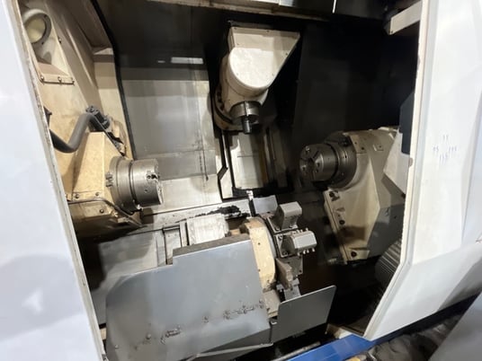 Daewoo Doosan #Puma-MX2500ST, CNC Turn-Mill, 5-Axis, 23.6" Swing, 40.2" Length, 10" Chuck, 35 HP, Fanuc, 2006 - Image 2
