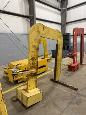 45000 lb. Cady, c-hook, 61" arm, 37" height - Image 2