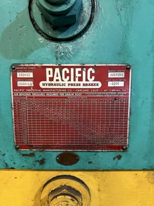 300 Ton, Pacific #300-10, hydraulic press brake, 10' overall - Image 6