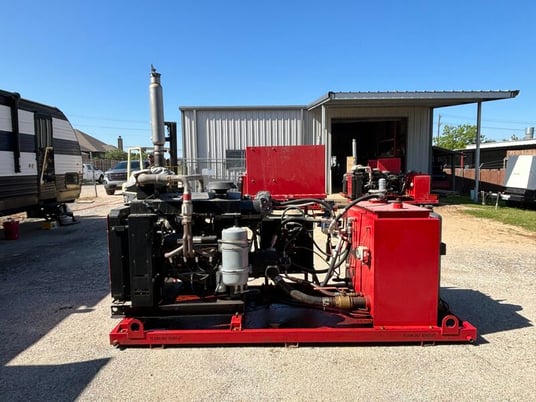PSI #5.7-Liter, NG / propane hydraulic power unit, 5.7L V8 engine, Rexroth & piggyback pumps, water cooled - Image 3