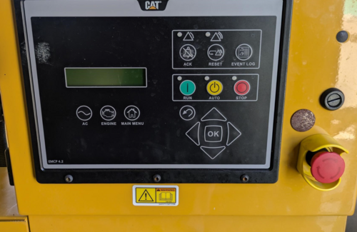 200 kW Caterpillar #D200-2, Diesel Generator, 3ph, C7.1 Engine, sound attenuated enclosure, 1640 Gal Tank - Image 3