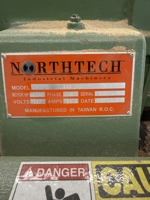 Northtech #SRS-300, Straight Line Rip Saw, 10 HP, 12" blade, 1999 - Image 7