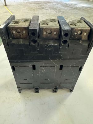 General Electric Circuit Breaker TJK636F000 600V Allis-Chalmers - Image 4