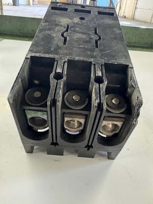 General Electric Molded Case Circuit Breaker TFJ236175 600V AC / 250V DC - Image 3