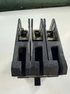 I-T-E Electrical Products Circuit Breaker E43B030 480V Allis-Chalmers - Image 3