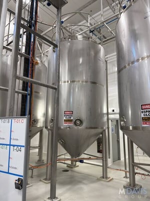 4200 gallon Qualtech, Stainless Steel Jacketed Vertical Mix Tank, 102" diameter x 120" height, cone - Image 8