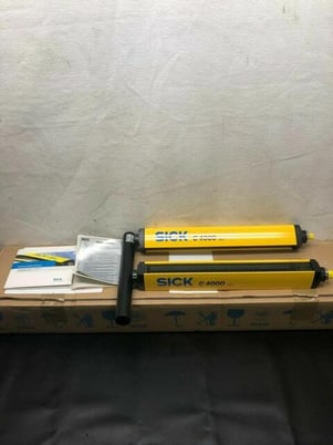 SICK #C4000, Safety Light Curtain, 3.5-6.4 watts, 15 beams, 24 VDC - Image 4