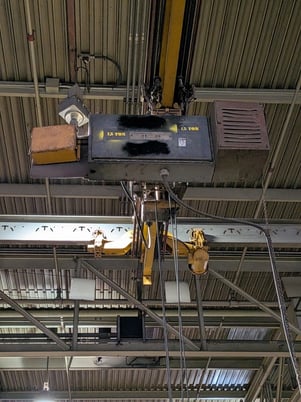 1.5 Ton, Cleveland, Overhead Bridge Crane, 1970 - Image 2