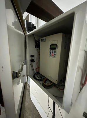 25 HP Hi-Speed Disperser Mixer Homogenizer, 80 gallon capacity, variable speed, floor mounted - Image 4