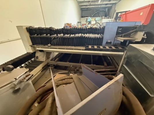 Mitsubishi #ML2512LXP, CNC Laser Cutting Machine, 3000 watt, 5' x 10' bed, pallet changer, 2002 - Image 3