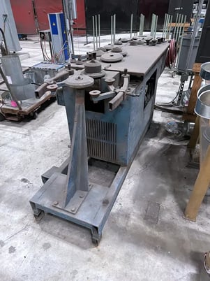 Spiral Helix #SPORT, hydraulic gorelocker elbow machine, 9"-50" diameter range, 18-26 gauge, 2003 - Image 3